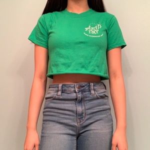 vintage field day cropped tee